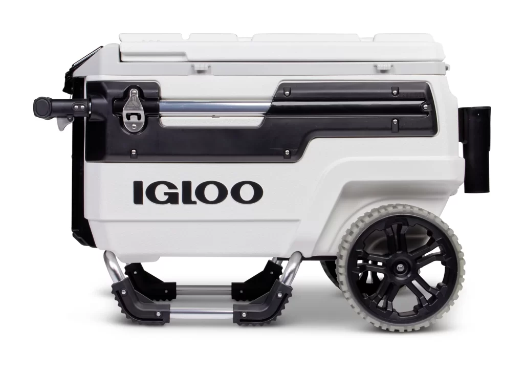 Igloo Trailmate Marine 70 Quart, Wheeled Cooler, White and Black thebookongonefishing